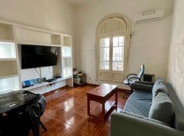 Casa de 5 ambientes, Barracas · Casa con Hermosa Terraza y Quincho