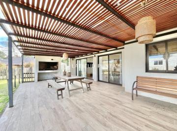 Foto1 · Casa 3 Dorm. con Piscina. Barrio Privado