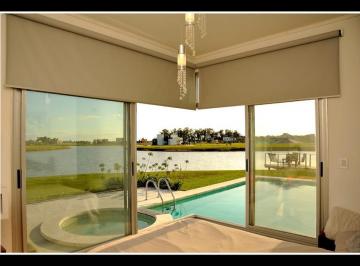 Casa de 3 ambientes, Presidente Perón · Casa en Alquiler con Salida a La Laguna en Horizontes Al Sur
