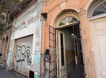 Casa · 200m² · 5 Ambientes · Casa en Venta Zona Mercado Norte