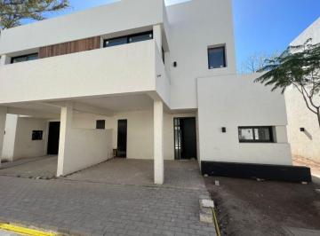 Casa de 4 ambientes, Ituzaingó · Complejo Las Lilas - Uf 3