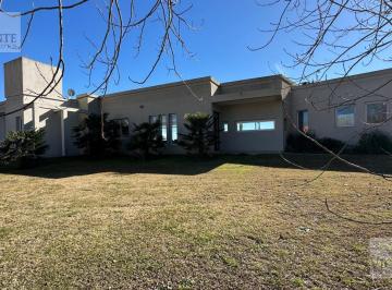 Casa de 4 ambientes, Chascomús · Casa 278 m², Country Puerto Chascomús; Chascomús, Provincia de Buenos Aires
