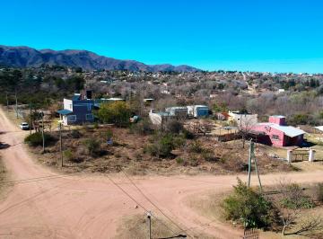 Terreno , Villa Giardino · 908 m Esquina en Villa Giardino, Córdoba - Hermosa Vista a Las Sierras!