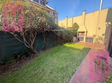 Casa · 98m² · 4 Ambientes · 1 Cochera · Venta Duplex Tipo Casa 4 Ambientes San Fernando con Jardin