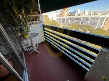 Departamento en Venta de 4 ambientes Centro · Vendo Hermoso 2dorm. Balcón y Cochera. Al Frente con Vista a La Cañada. (Depv 019)