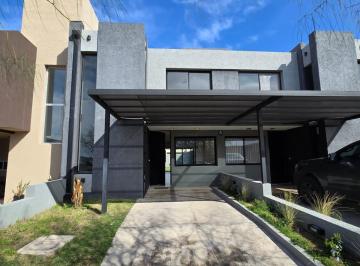 Casa de 6 ambientes, Córdoba · Vendo Duplex de 3 Dorm en Docta Etapa 1 Frente a Espacio Verde