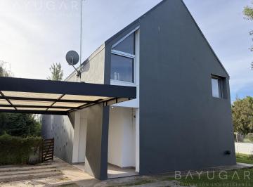 Casa · 150m² · 4 Ambientes · Venta Casa - Barrio Privado Los Arces / Pilar / Apta Credito