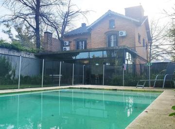 Casa de 5 ambientes, Tigre · Don Torcuato (Zona Triangulo) Lindisima Casa. 3 Dorm.. Pileta. Impecable!
