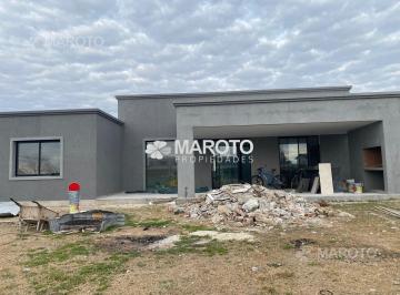 Casa · 180m² · 6 Ambientes · 2 Cocheras · Casa en Casa en Venta en San Matias - Maroto Propiedades
