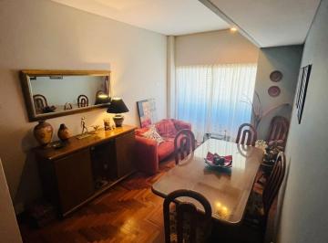 Departamento de 3 ambientes, La Plata · 6 N°1380 E/ 60 y 61 - Departamento 2 Dorm. C/cochera