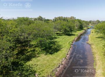 Terreno · 715m² · Lote Al Agua en Venta Fincas de Hudson