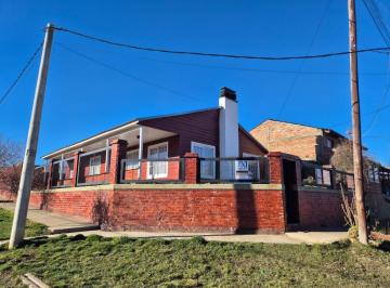 Casa · 120m² · 8 Ambientes · Excelente Propiedad - Precio Rebajado