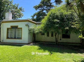 Quinta vacacional · 98m² · 4 Ambientes · 2 Cocheras · Venta Casa Quinta en Paso del Rey - Moreno