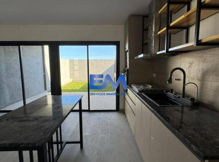 Casa · 100m² · 4 Ambientes