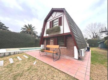 Casa de 4 ambientes, Esteban Echeverría · Excelente Prop. 4 Amb/ Pileta/ Quincho. Costa Rica 1747, Guillón. Apta a Cto.