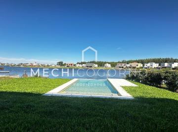 Casa · 216m² · 6 Ambientes · 4 Cocheras · Casa Venta 5 Dorm. Santa Ana, Villa Nueva