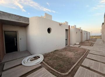 Casa · 51m² · 2 Ambientes · 1 Cochera · Duplex Docta Parque