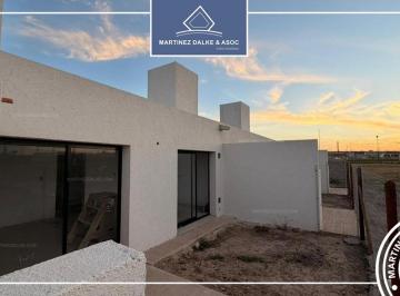Casa · 51m² · 2 Ambientes · 1 Cochera · Duplex Docta Parque