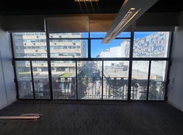 Oficina comercial · 300m² · 1 Ambiente · Oficina en Alquiler en Ciudad Vieja