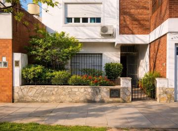 PH · 65m² · 2 Ambientes · 1 Cochera · Venta Casa en PH Planta Baja 2 Ambientes Garage Jardin - Vicente Lopez