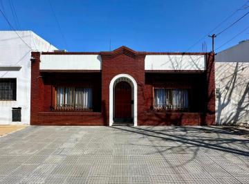 Casa de 3 ambientes, Avellaneda · Casa 3 Ambientes en Excelente Estado