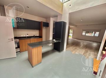 Casa · 155m² · 5 Ambientes · 1 Cochera · Casa 4 Ambientes con Dependencia Completa en Florida