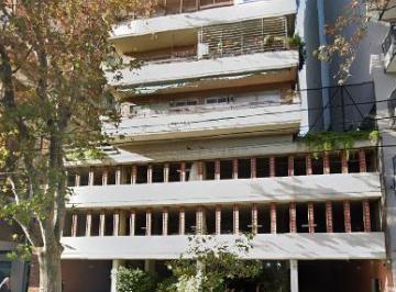 Departamento · 71m² · 3 Ambientes · V. del Parque - Departamento de Categoría en Excelente Edificio 3 Amb Cfte. con Bcon