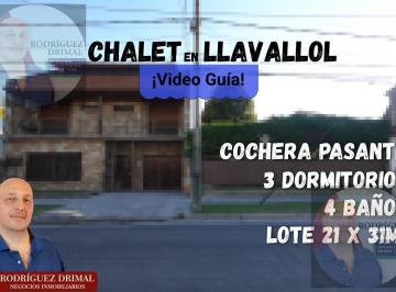 Casa · 350m² · 4 Ambientes · 2 Cocheras · Chalet en Llavallol con 3 Dorm., Cochera y Lote de 21 X 31 m - Apto Crédito