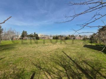 Terreno · 652m² · Terreno en Venta. Villa Castells - Acepta Permutas y Vehiculos en Parte de Pago