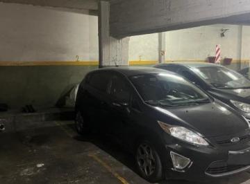 Garage , Caballito · Cochera de 18 m² Rosario y Avda La Plata