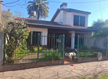 Casa de 4 ambientes, Malvinas Argentinas · Chalet 4 Ambientes a La Venta en Los Polvorines. Ideal Familia o Inversores