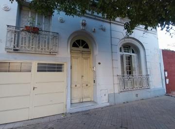 Casa · 120m² · 5 Ambientes · 1 Cochera · Venta Casa Dos/tres Dorm. 1 de Mayo y 27 de Febrero