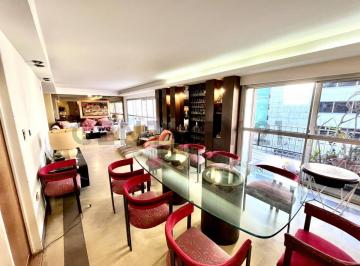 Departamento · 220m² · 8 Ambientes · 2 Cocheras · Piso de Categoría en Avda. 51 Entre 9 y 10, Frente Al Teatro Argentino en Exclusivo Edificio.