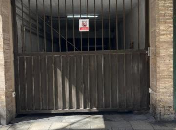 Garage · Cochera Ubicada en Calle Catamarca Al 1200