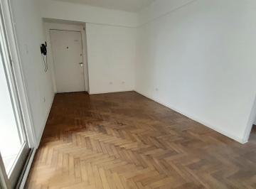 Oficina comercial · 58m² · 3 Ambientes · Vicente López - Departamento 3 Amb Al Frente con Balcón Corrido. Apto Profesional!