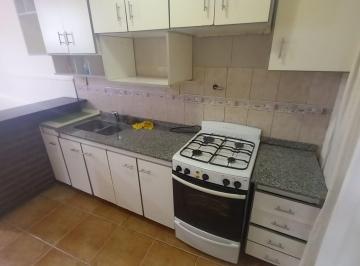 PH de 3 ambientes, Boedo · Lo Que Esperabas! PH Al Frente 3 Ambientes Sin Expensas con Patio!