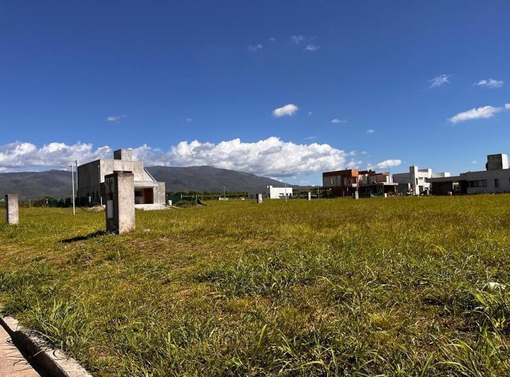 Terreno · 416m²