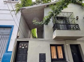 Casa · 226m² · 1 Cochera · Casa o Terreno Comercial en Venta en Tigre