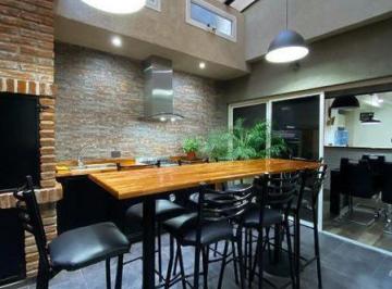 PH · 67m² · 2 Ambientes · PH en Venta en Remedios de Escalada Oeste 2 Ambientes