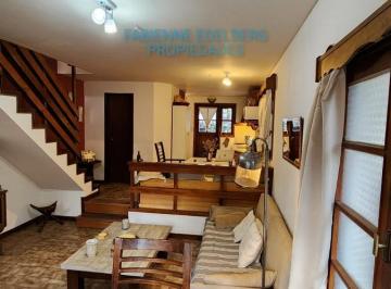 PH · 89m² · 5 Ambientes · 1 Cochera · PH Céntrico