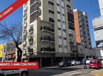 Departamento · 61m² · 3 Ambientes · Venta Departamento 3 Amb con Patio en Quilmes Centro