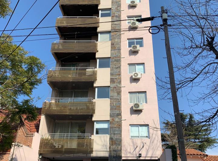 Departamento · 90m² · 3 Ambientes · 1 Cochera