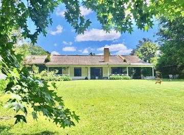 Casa de 5 ambientes, Malvinas Argentinas · Excelente Casa Ideal Vivienda Permanente con un Parque Soñado