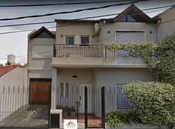Casa · 163m² · 5 Ambientes · 3 Cocheras · Casa - Villa Bosch