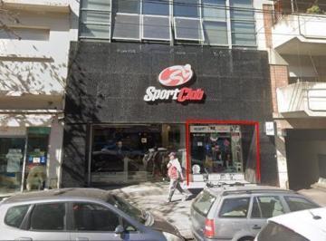 Local comercial , Villa Urquiza · Av Monroe 4960 - Villa Urquiza – Local en Alquiler