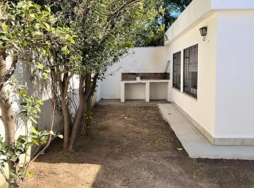 Casa de 8 ambientes, Córdoba · Casa Donato Alvarez Arguello 4 Dorm