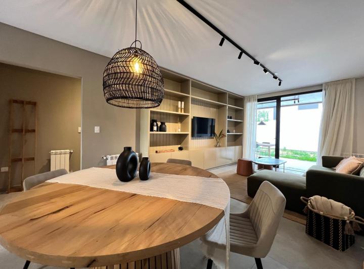 Casa · 112m² · 4 Ambientes · 1 Cochera