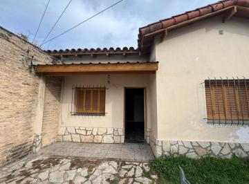 Casa · 80m² · 3 Ambientes · Se Alquila Casa 3 Ambientes en Florencio Varela