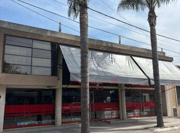 Local comercial de 2 ambientes, Cañuelas · Importante Propiedad Centrica en Venta