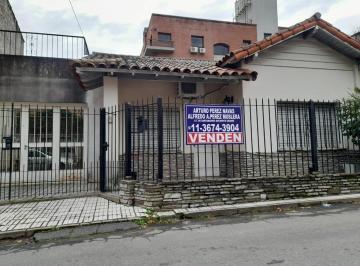 Casa de 3 ambientes, Esteban Echeverría · Chalet con Terraza y Garage en Excelente Oportunidad de Venta